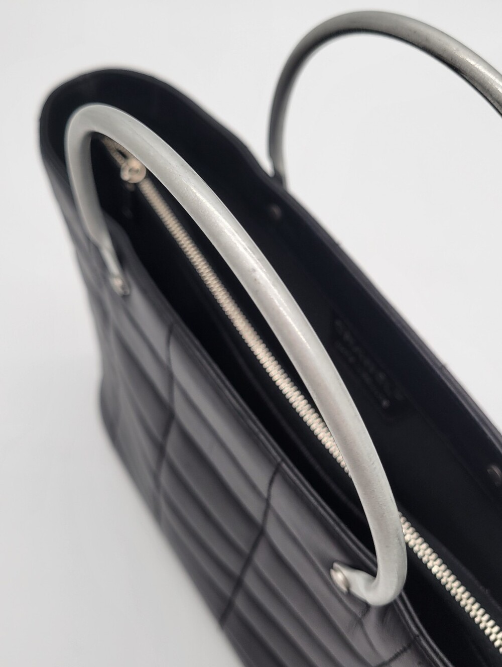 Vintage Chanel Series 5 Chocolate Bat Tote - Picture 9 of 12